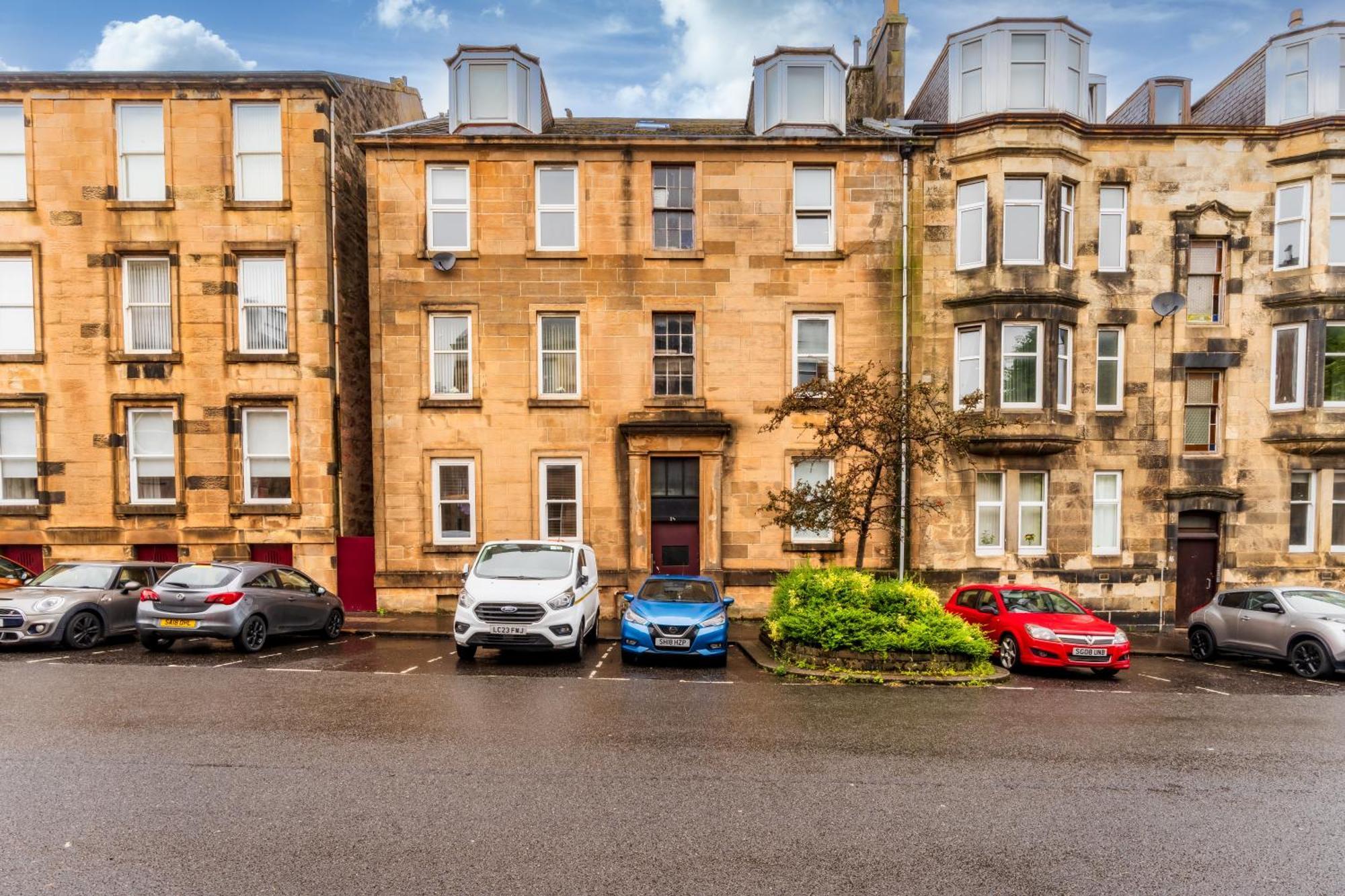 Cosy Retreat - Charming 2-Bed Apartment Greenock Exterior foto